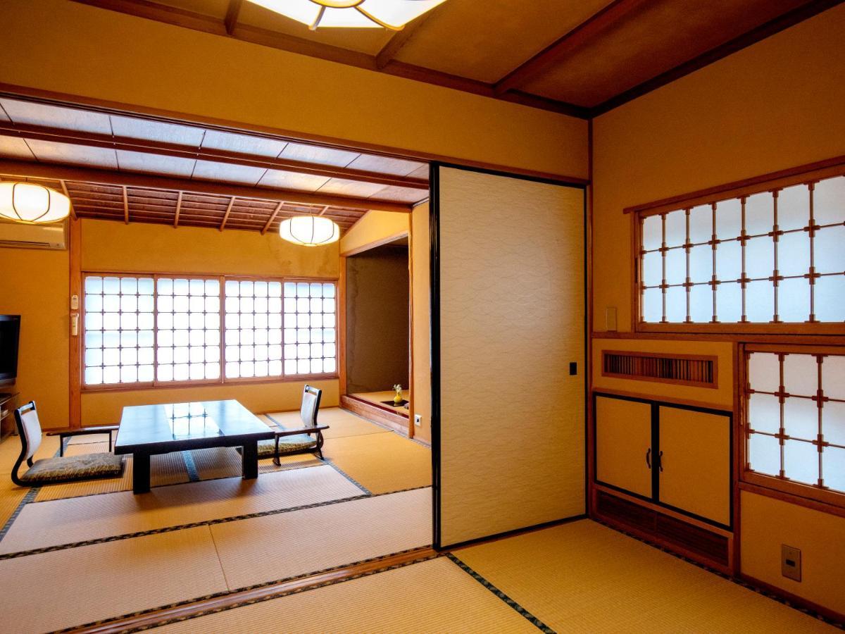 Wakamatsu Hakoneyugawara Hotel Exterior foto